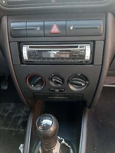 maca auto krusevac: CENTRALNA - SREDIŠNJA KONZOLA ZA SEAT LEON, TOLEDO OD 2000. DO 2005 — 2