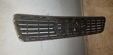 delovi: MASKA ZA AUDI A4 OD 1998. DO 2001. GOD. | audi a4 maska kao nova — 2
