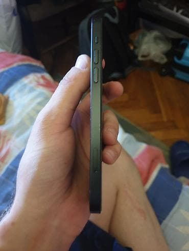 aparat: Iphone 12 super stanje 64 gb 
77% battery health — 2