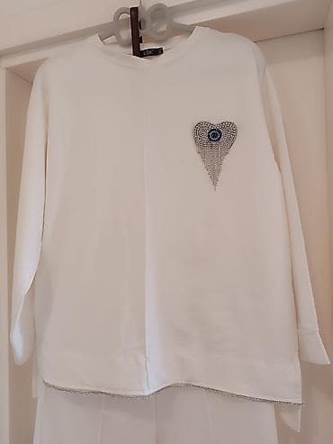 bele ravne sandale: LSK komplet trenerke – majica i pantalone, bela, veličina M - Dvod — 3