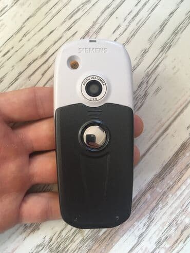 Ostali mobilni telefoni: Siemens-Nov-Sa punjacem-Potpuno nov ispravan sim free — 2