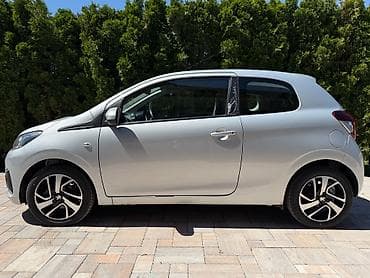 auto sijalice nis: Godiste: 2015 Cena: 4800€ Kilometraza: 121,000km Automobil je u — 9