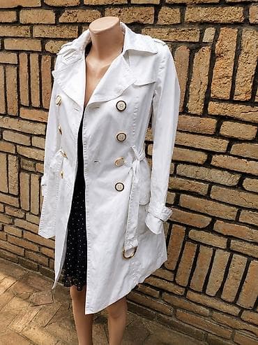 Zara Basic ženski mantil - Model: klasični trench, dvoredno kopčanje