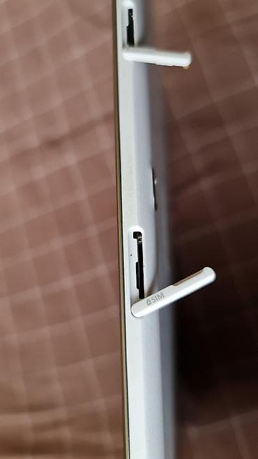 usb bluetooth adapter za auto: Samsung Galaxy Tab A 9.7 (SM-T555) - Ekran: 9.7" (oko 24,6 cm), visok — 8