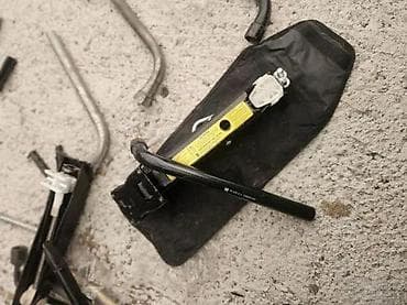 polovne pegle za pvc cevi: DIZALICA I KLJUC ZA OPEL CORSA C D ASTRA G ZAFIRA | Dizalica i kljuc — 1