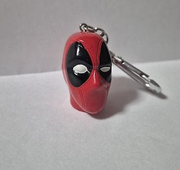 DEADPOOL privezak za ključeve, potpuno nov, nekorišćen. Ne prihvatam — 1