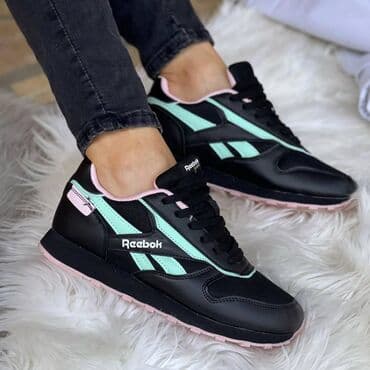 mercurial patike: Reebok classic patike

Novo
Brojevi 36 do 41

fb Moja Kupovina 1 — 3