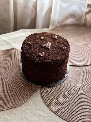 Kuhinjska oprema: Čokoladna torta – visoka, bogata i raskošna - Višeslojna torta — 2