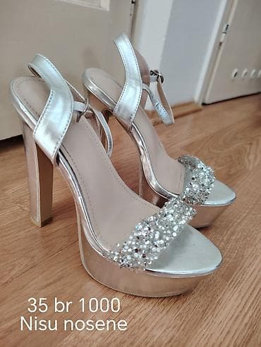 sandale leto 2023: Srebrne ženske sandale na visoku potpeticu sa platformom i kaišem oko — 1