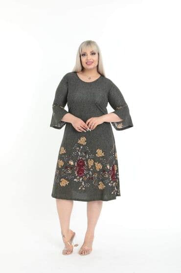 haljine elegantne do kolena: Xl do 4xl
3000 — 11