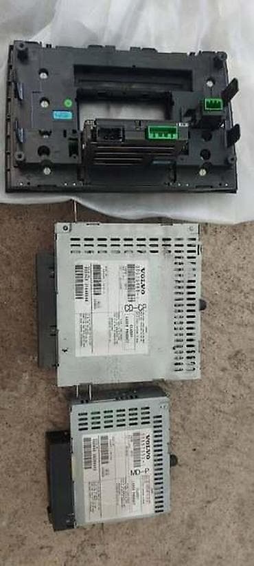 aparat za auto klime: RADIO CD ZA VOLVO XC90 — 4