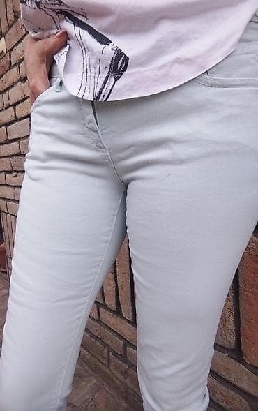 hm srbija obuca: MEXX svetlo plave farmerke vel M
Struk po 38 nogavice spolja 95 — 2