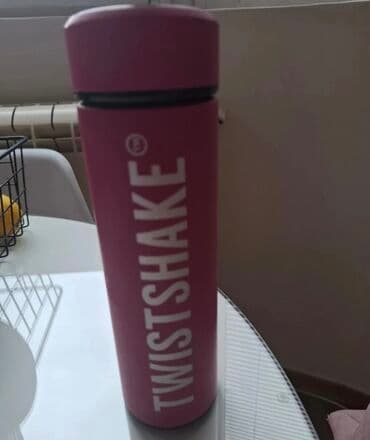 Ostala kuhinjska oprema: TWISTSHAKE termo flaša – roza — 1