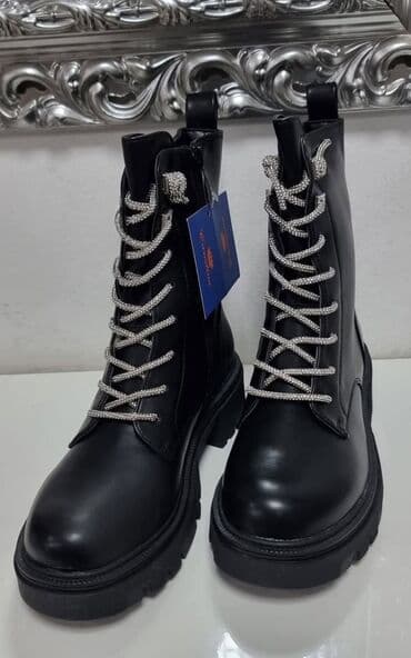 converse run star motion 41: High boots — 2