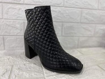 grubin obuca beograd: 36 do 41
2850

din.
Extra kvalitet — 1