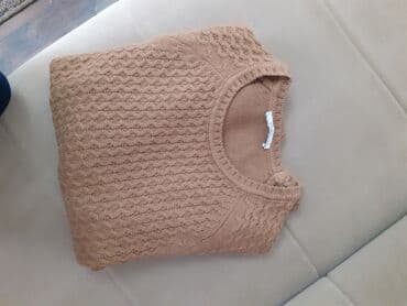 tech fleece 1:1: Dzemper NOV kupljen u waikiki.vel xl
cena 1000.din — 5
