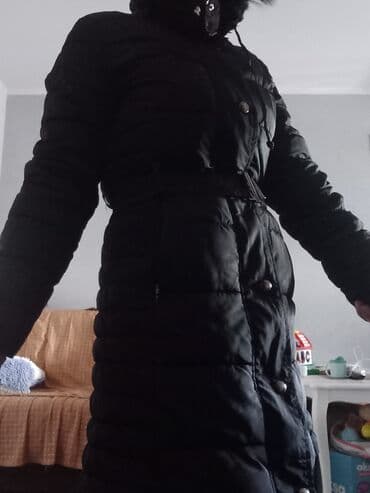 srebrna jakna zenska: M (EU 38), Jednobojni, Sa postavom, Veštačko krzno — 2