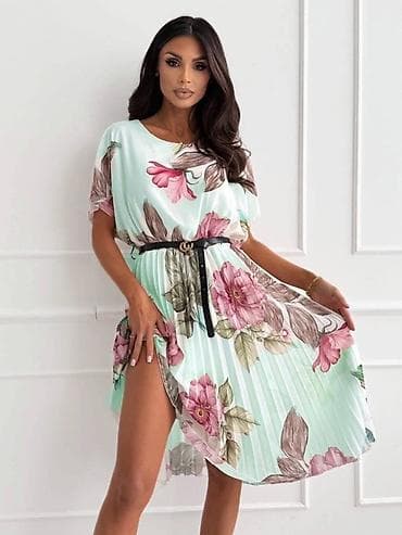 kacket new york: Ženske letnje haljine s floralnim printom
2300 din
S M L — 7