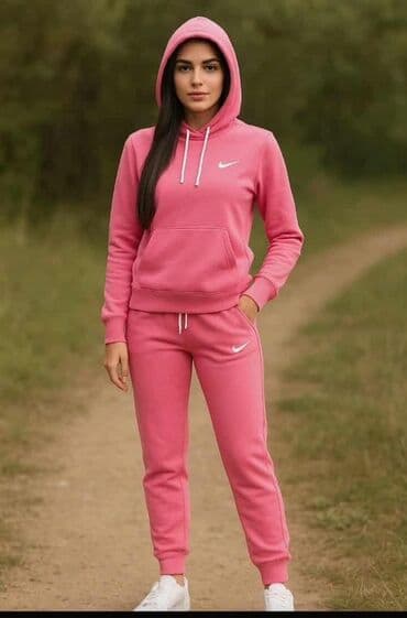 Pantalone, Farmerke, Šortsevi: 🔥Pamučna trenerka 🏃‍♀️ Gornji i donji deo – mekana, udobna i po — 1