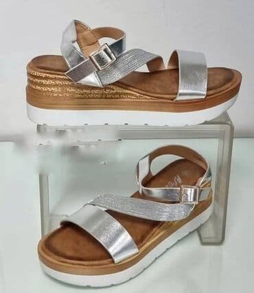 mokasine u boji: Sandals, Altramarea — 1