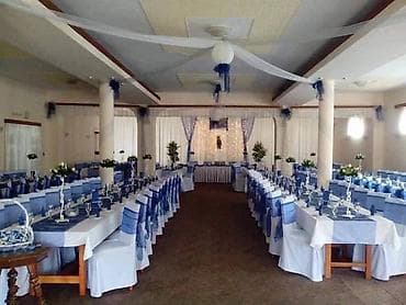 Usluge: Prodajem 300 komada elegantne bele navlake za stolice.
Tel — 7