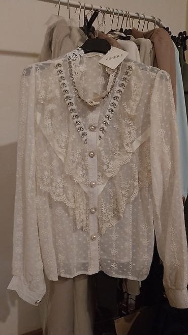 Ženska kosulja MONIQUE univerzalna za S do L Boja: Bela/Nežna boja na lalafo.rs Ženska kosulja MONIQUE univerzalna za S do L Boja: Bela/Nežna boja