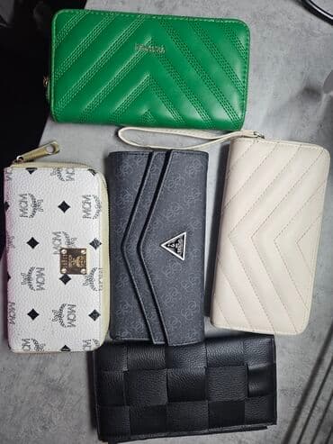 Wallets: Women's wallet, Guess, Material: Faux leather — 1