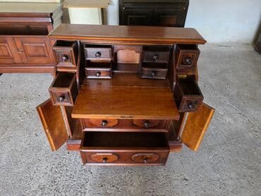 Furniture: Elegantan drveni sekreter sto sa preklopnom radnom površinom, idealan — 2