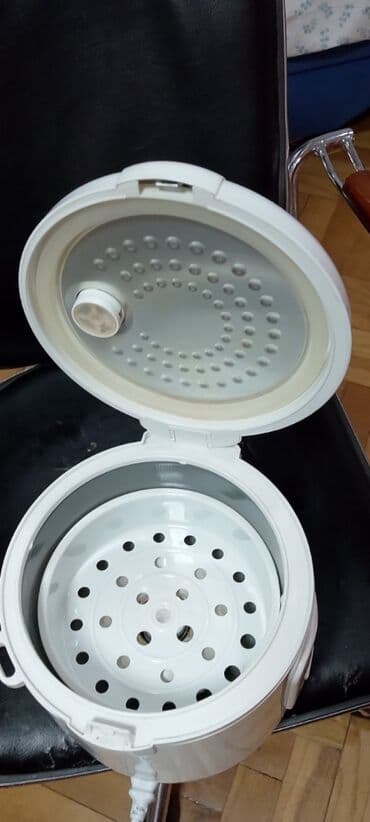 friteze delimano: Friteza dobra 2,5 l manja
 Mirjevo — 11
