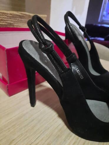 muske jakne za zimu new yorker: Sandals, 36 — 2
