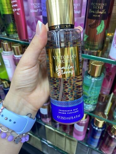 krema za lice sa retinolom i vitaminom c: Sok cena Victoria’s Secret mist 1500 din novo akcija — 1
