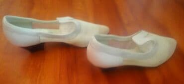 kaput od veštačkog krzna: Pumps, 37.5 — 2