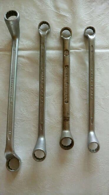 deciji set sto i stolica: Okasti kljucevi UNIOR extra. - 20 x 22 - 1.100 din - 18 x 19 - 950 — 1