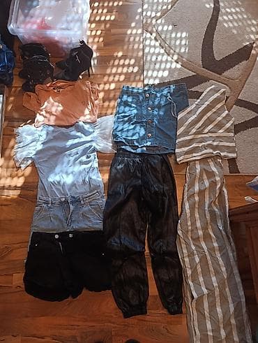 komplet odece: Lot S odece novo ili jednom noseno Zara, Puma itd Na fotografijama je — 2