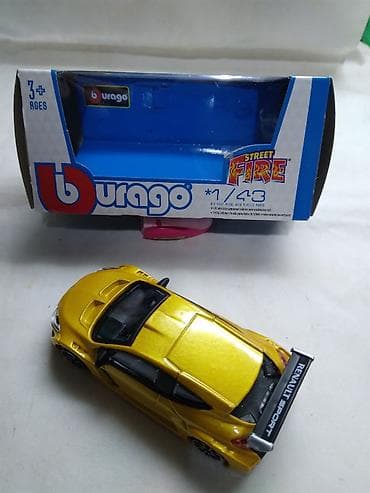 kosarkaski dres partizana: Burago Renault Megane Spor t China,novo — 3