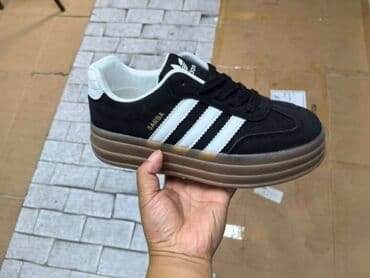 zenske patike najk: Adidas, 41 — 4
