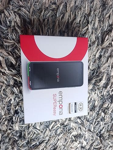 wireless rikverc kamera: Telefon je namenjen korisnicima koji žele jednostavan i pregledan — 3