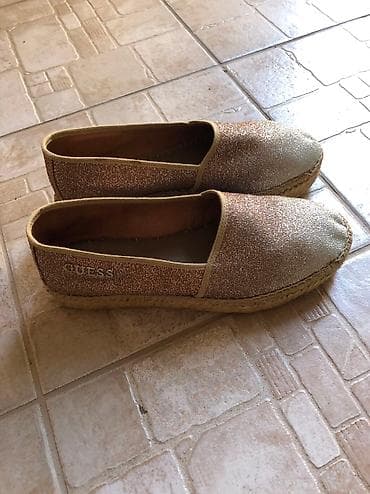 GUESS ženske espadrile,broj 40,unutrašnjost espadrile je od kože,dva na lalafo.rs GUESS ženske espadrile,broj 40,unutrašnjost espadrile je od kože,dva