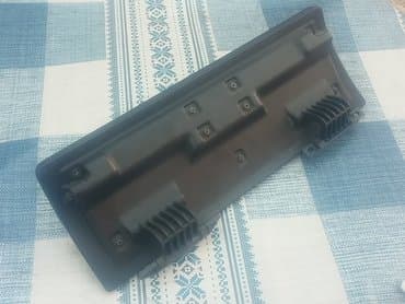 Auto delovi: Vrata kasete table Lada 1.7 Niva. Polovno, očuvano kao novo. Skinuto — 8