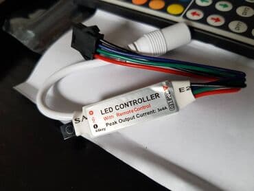 maske za telefon batajnica: Led rgb kontroler Kakrakteristike daljinskog: - Broj tastera: 44 - — 3