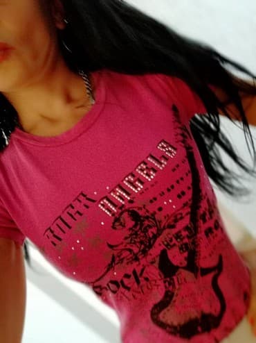 majice adrenalin: Majica body
Vel s. Saljem post expresom. Rasprodaja sa mog naloga — 3