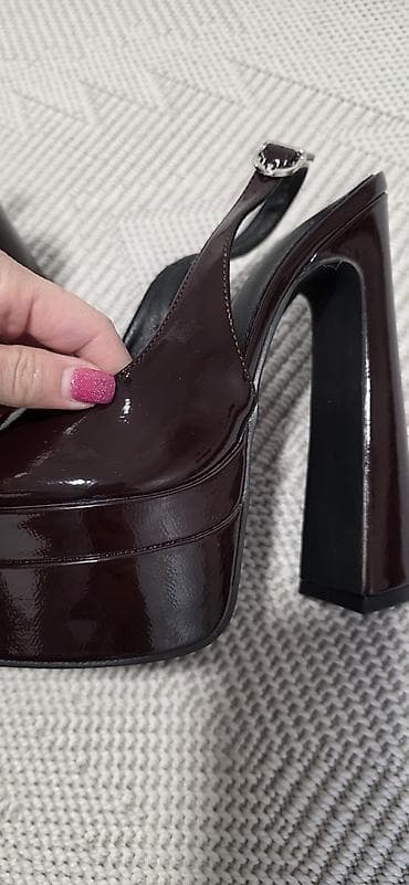 cloud 9 cipele: Potpuno nove,br.39 Lakirane ženske cipele na platformu sa otvorenom — 3