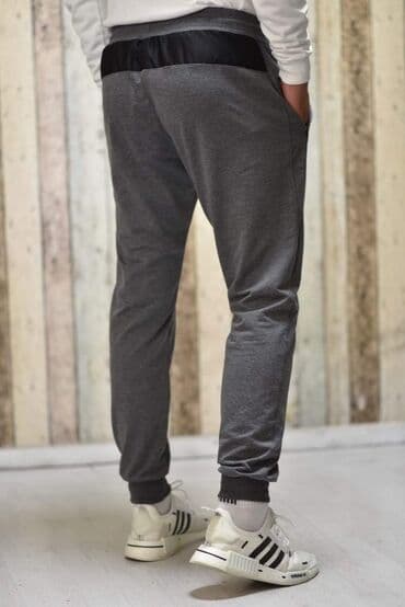 muške rukavice h m: 2800
M L XL XXL XXXL
(J) — 4