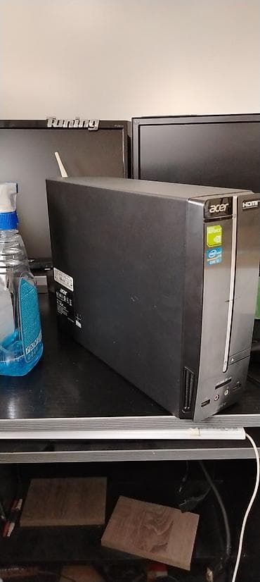 polovni mini pc: ACER .     Monitor LG Flatron W2242S  od 22 inc.    Ispravno sve — 1