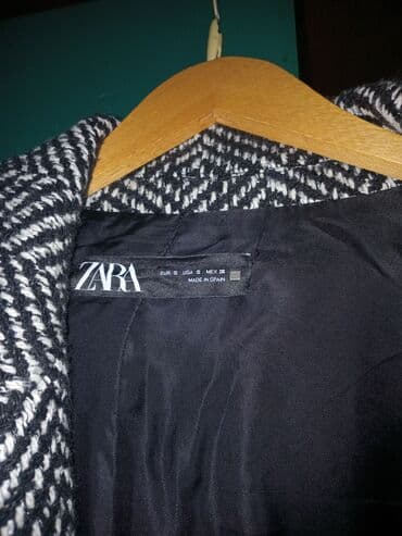 Women's Clothing: Zara, S, With lining — 2