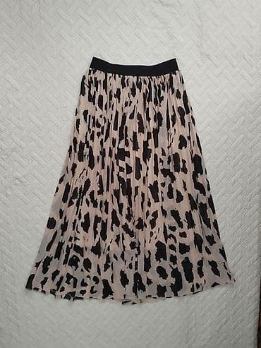 suknje od tvida: Plisirana suknja u kombinaciji bez crne boje, prelepa uzivo. U struku — 3