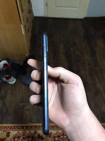 frizider na plin: Motorola pametni telefon - Model sa elegantnim ravnim bokovima i — 2