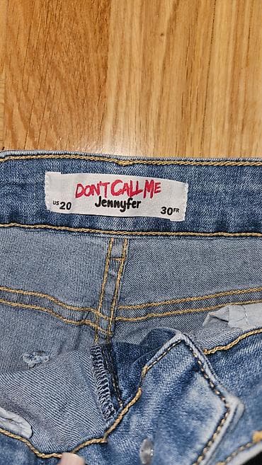 trenerke za devojcice waikiki: Zvoncare farmerke sa elastinom za devojčice uzrast 158. Imaju — 3