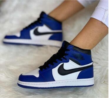 replay is more patike: Jordan air 1 duboke jordanke

Novo
Brojevi 36 do 40 — 10