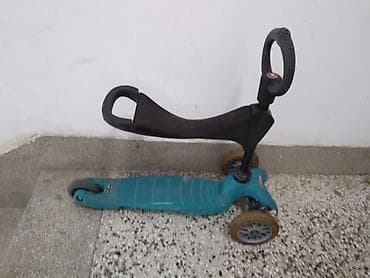 roleri sa tri tocka: Trotinet Micro,Switzerland sa tri tocka – dva napred i jedan pozadi,sa — 3